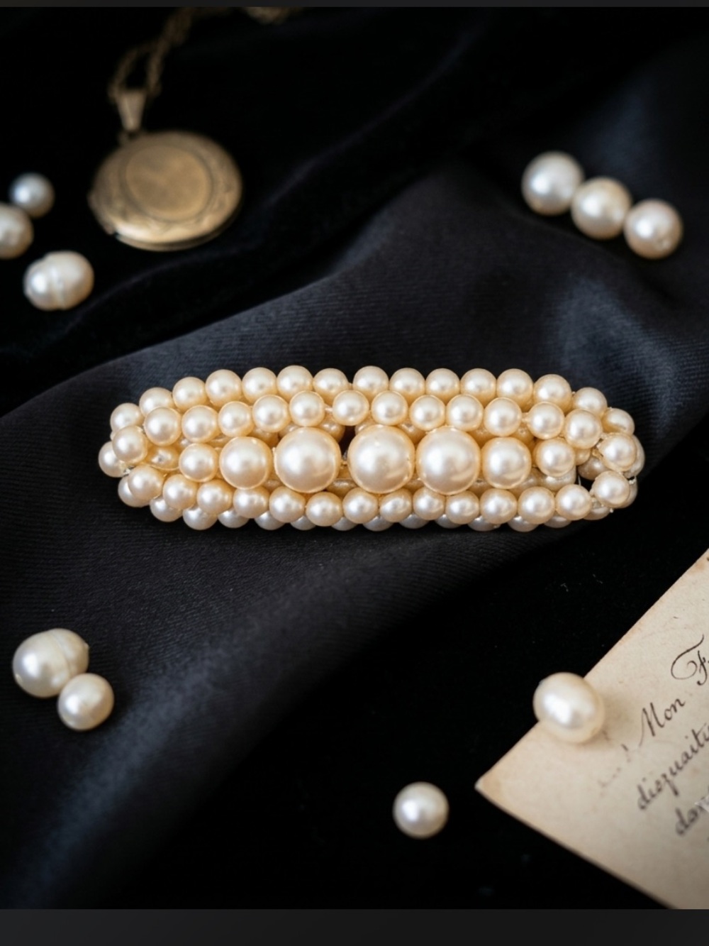 Vintage 1950s Faux Pearl Cluster Brooch -